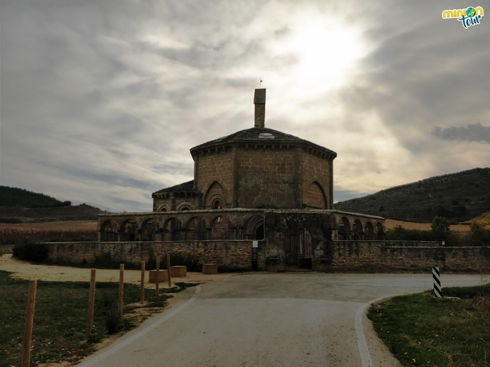 Alucinamos con la Ermita de Santa María de Eunate