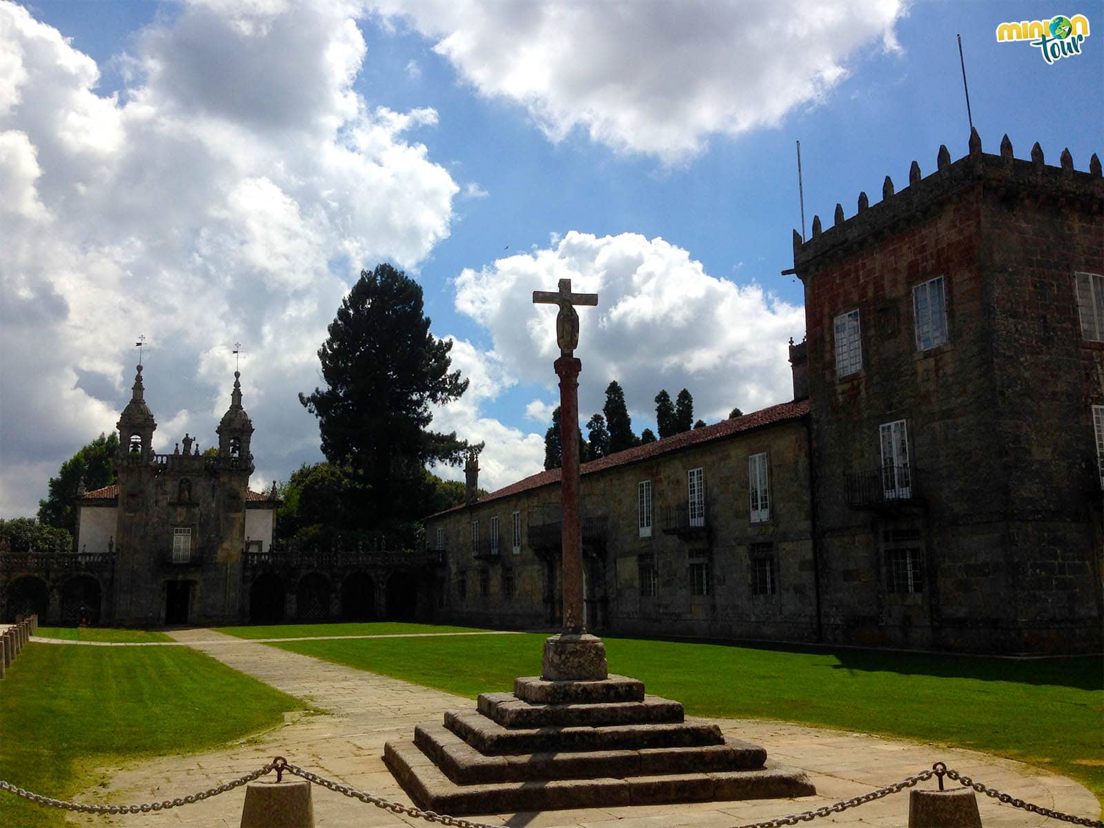 La Plaza del Pazo de Oca