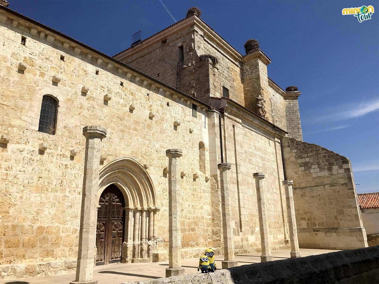 Iglesia de Nuestra Señora de la Antigua en Fuentes de Valdepero