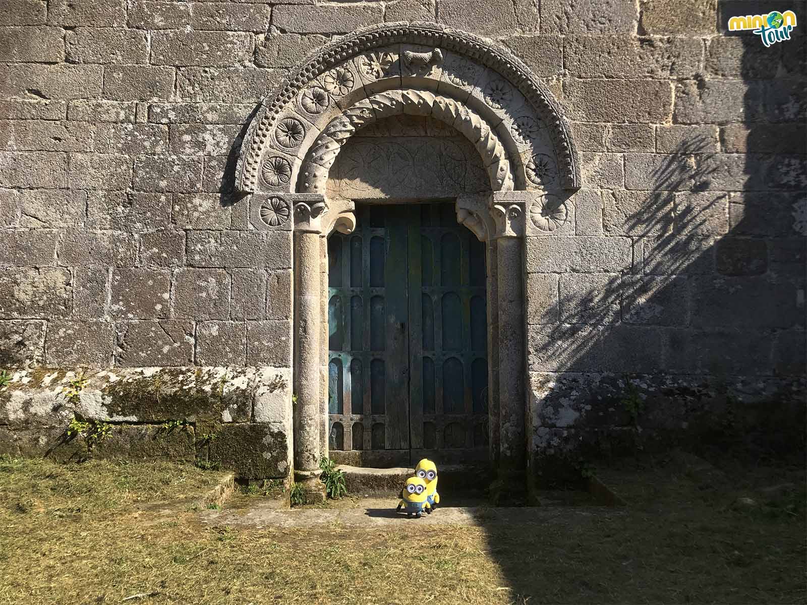 Puerta de la Iglesia de San Miguel de Eiré