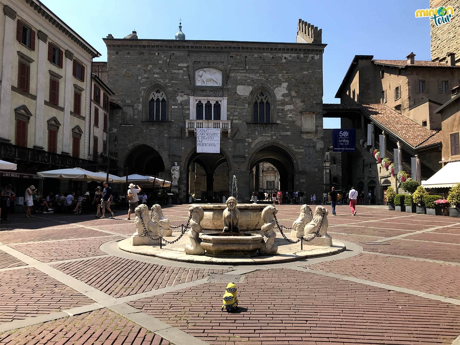 En tu lista de cosas que ver en Bérgamo no puede faltar la Piazza Vecchia