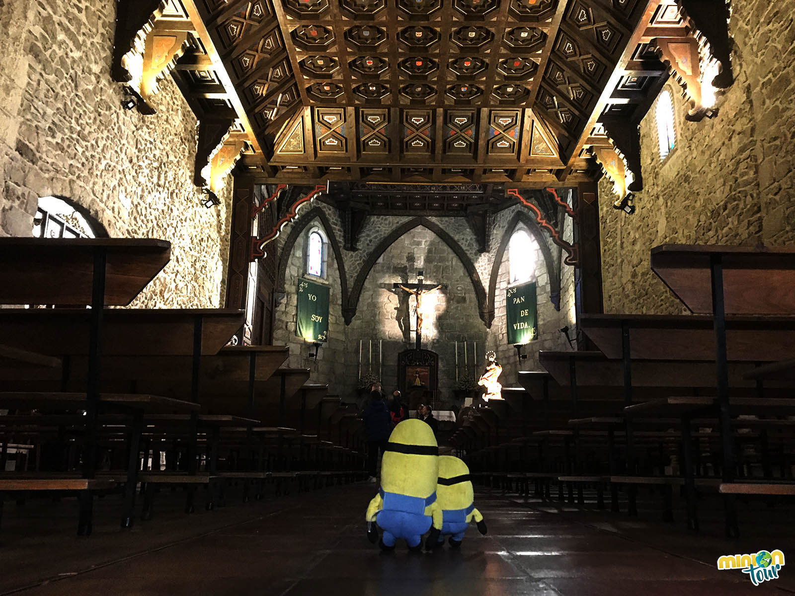 Interior de la Iglesia de Santa María del Castillo