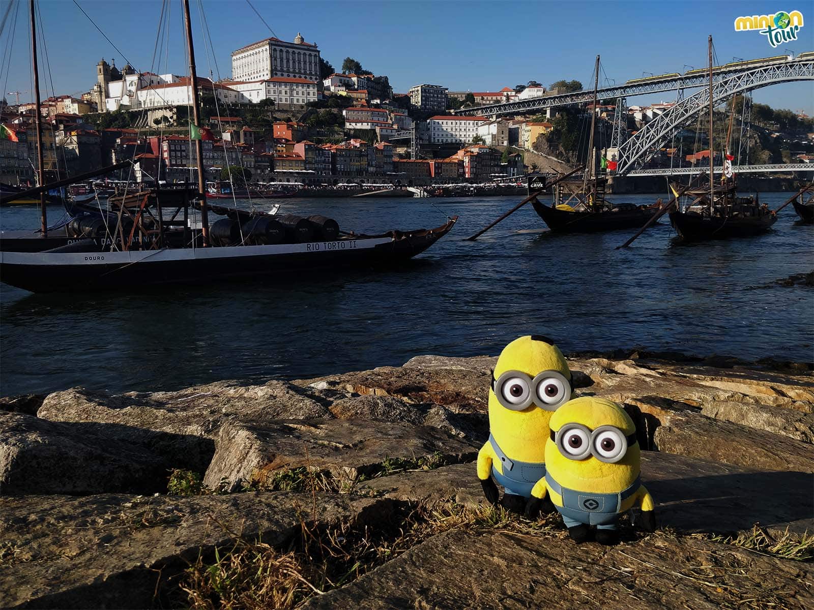 2 Minions recién llegados a Oporto