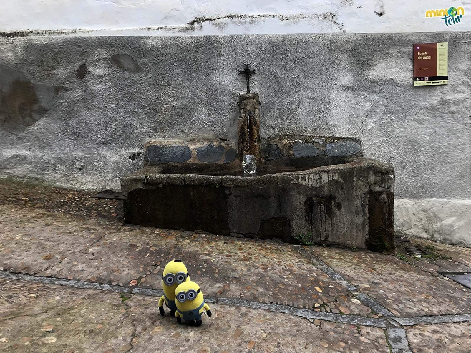 La Fuente del Ángel es un sitio guay para beber agua