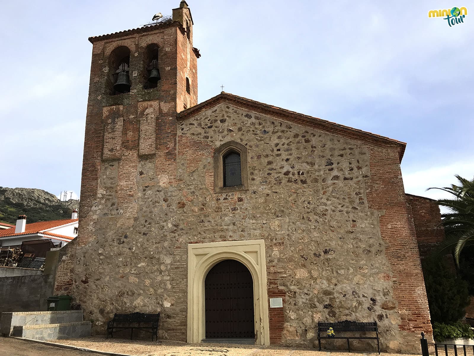 Iglesia de Esparragosa de Lares