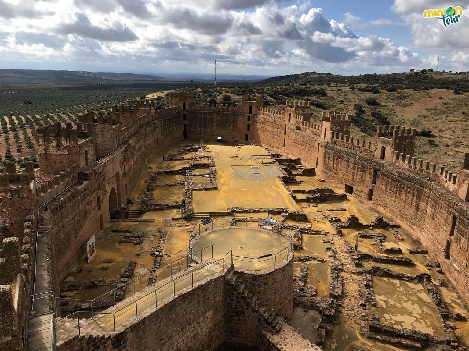 El Castillo de Baños de la