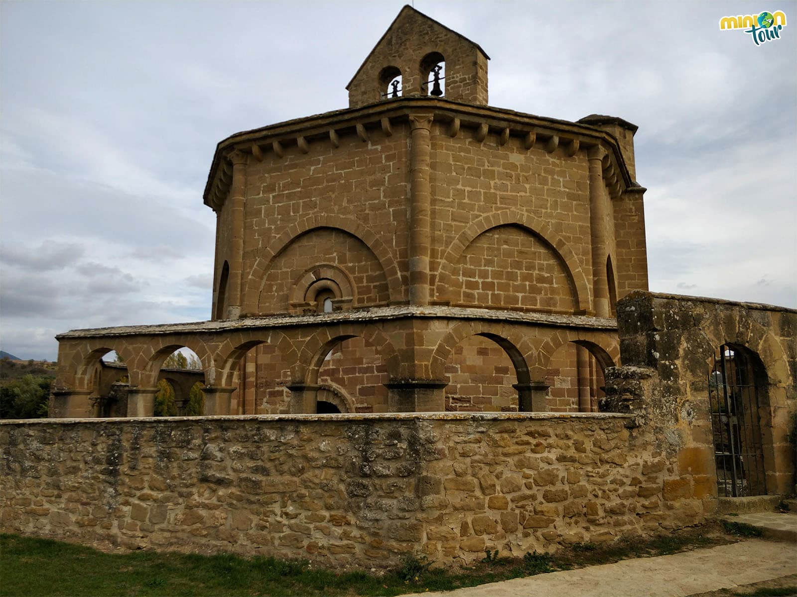 Santa María de Eunate