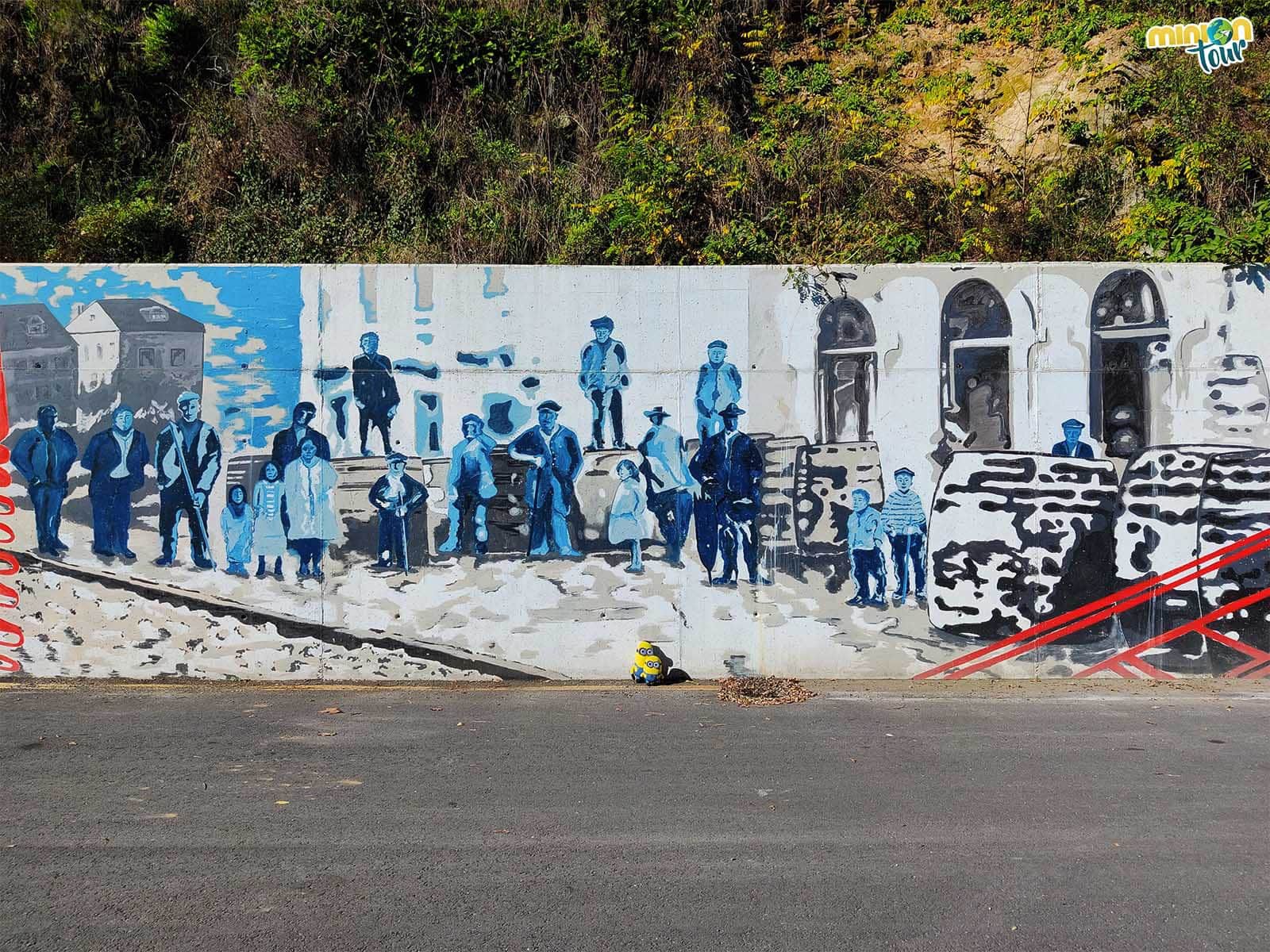 Descubriendo la historia en los murales de Os Peares