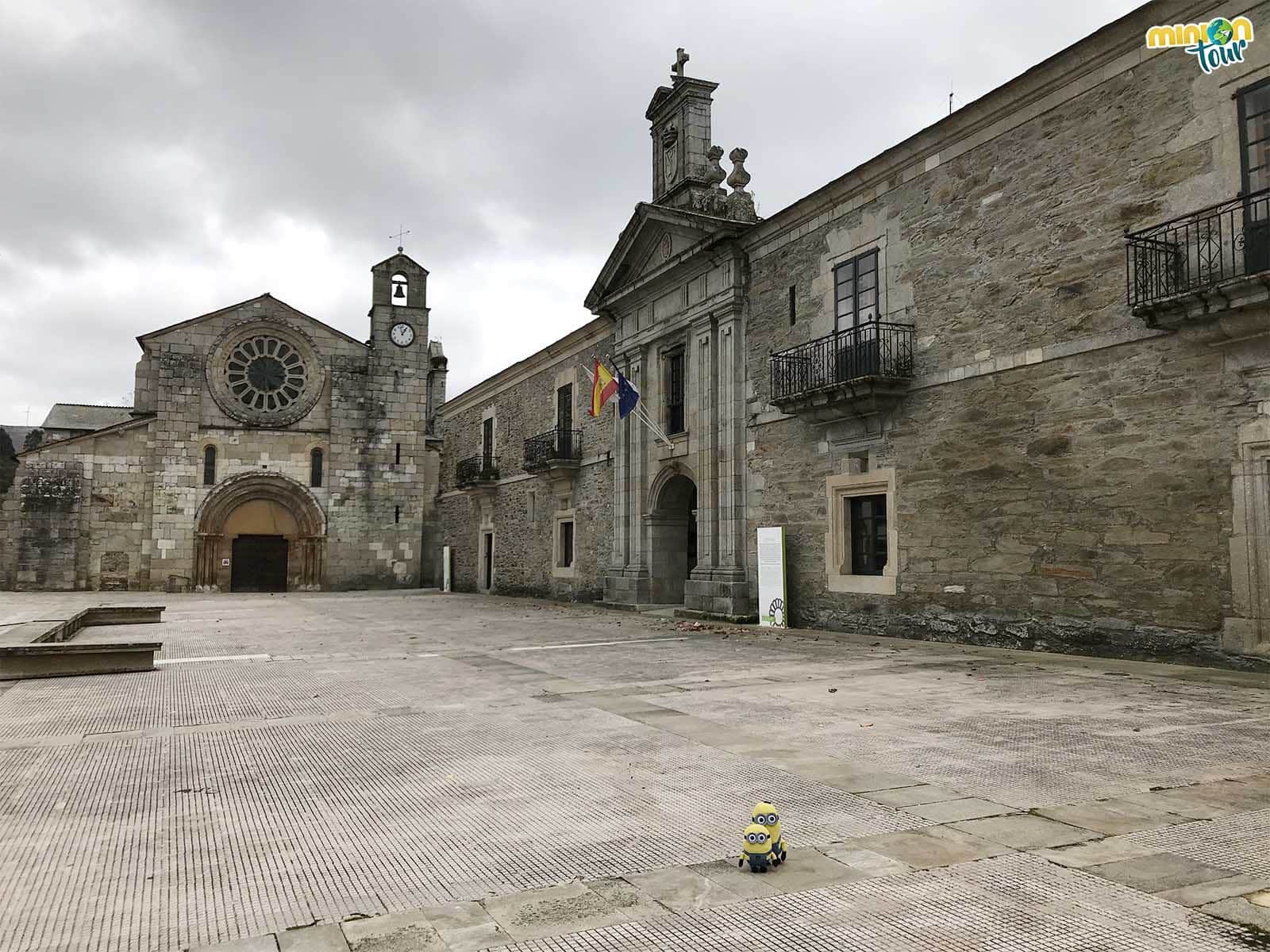 Ahora en la Hospedería está el ayuntamiento