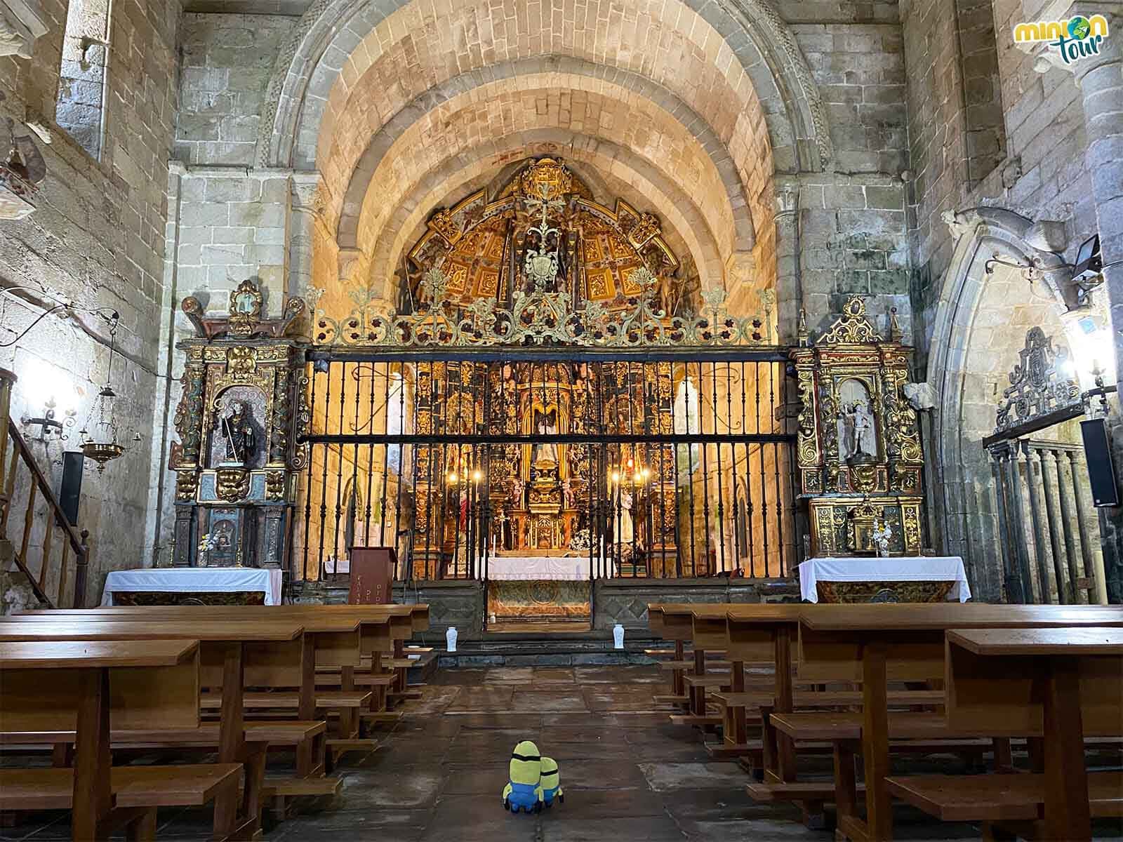El interior de la Iglesia del Monasterio de Ferreira de Pallares es alucinante