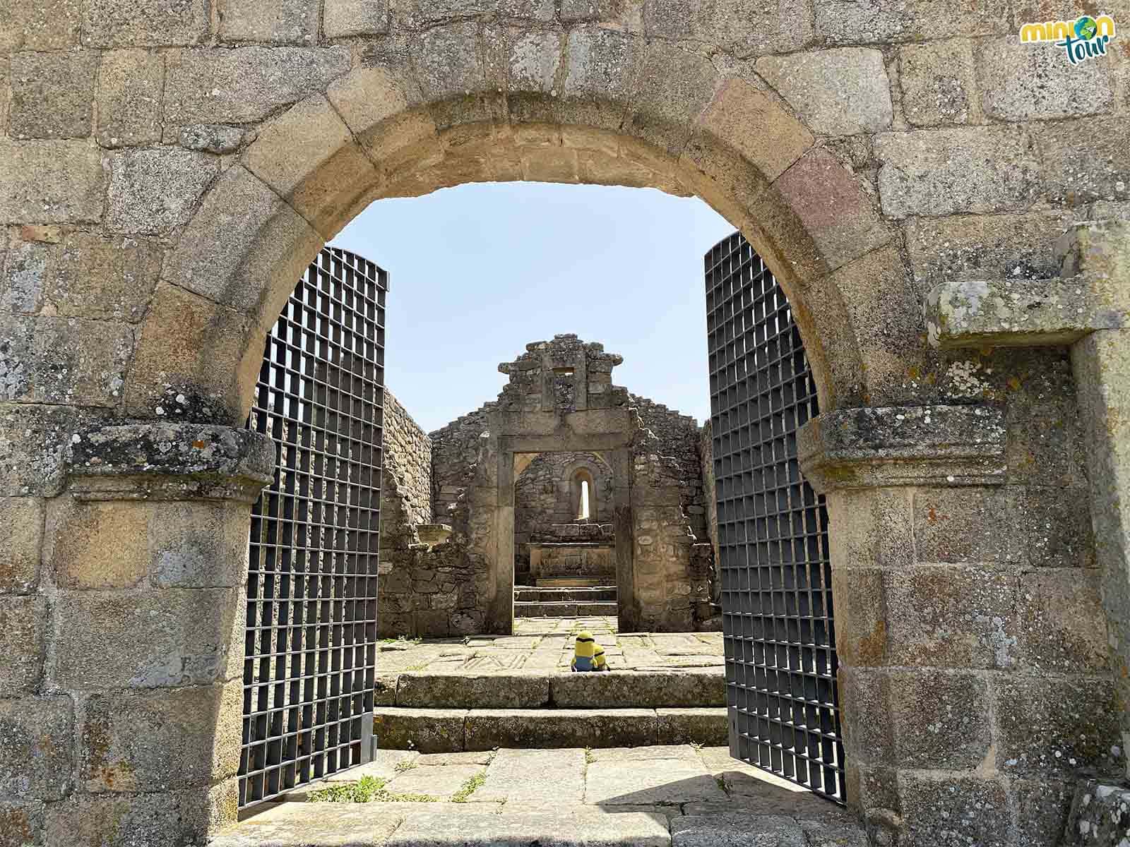 Las ruinas de la Iglesia de Santa María es uno de nuestros imprescindibles que ver en Castelo Mendo