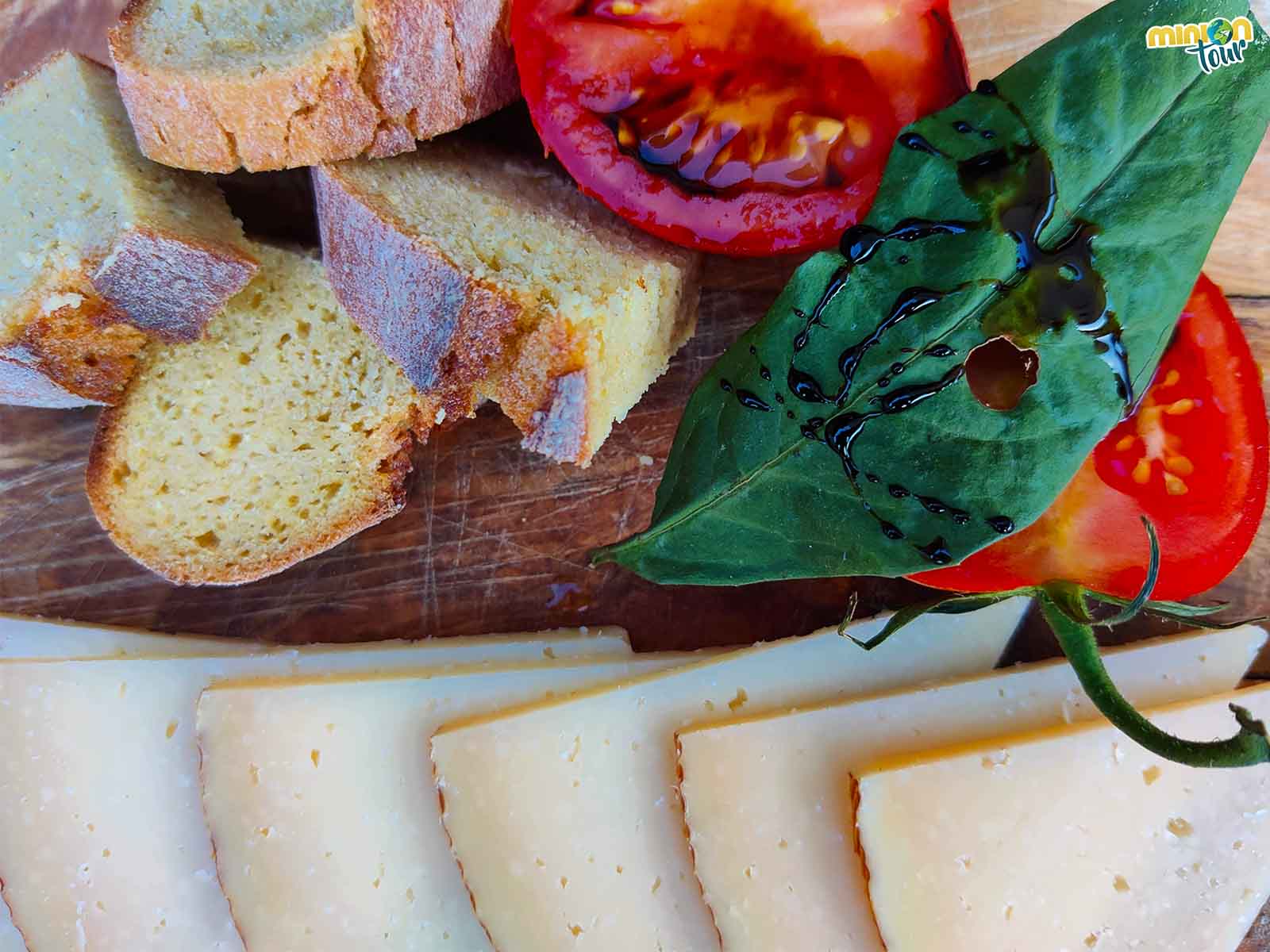 Una de las cosas que tienes que hacer en Cortegada es probar su gastronomía