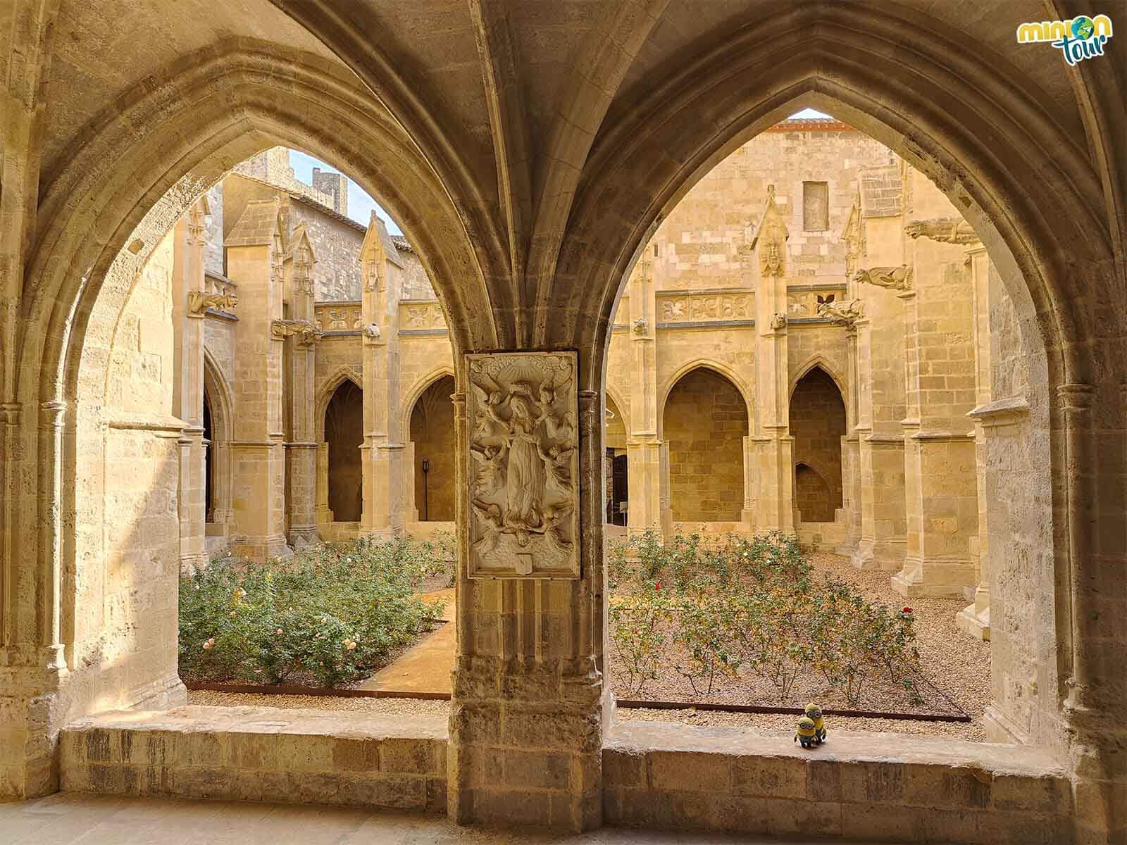 Este claustro es otra maravilla que ver en Narbona en un fin de semana