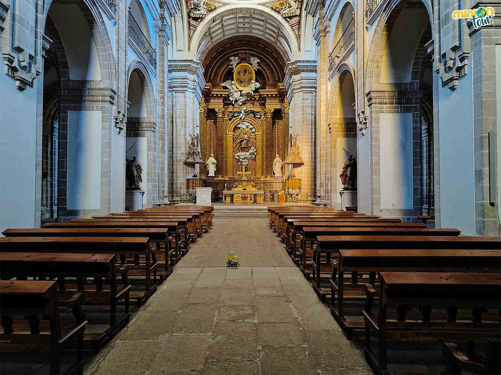 Interior de la Iglesia del Monasterio de Samos