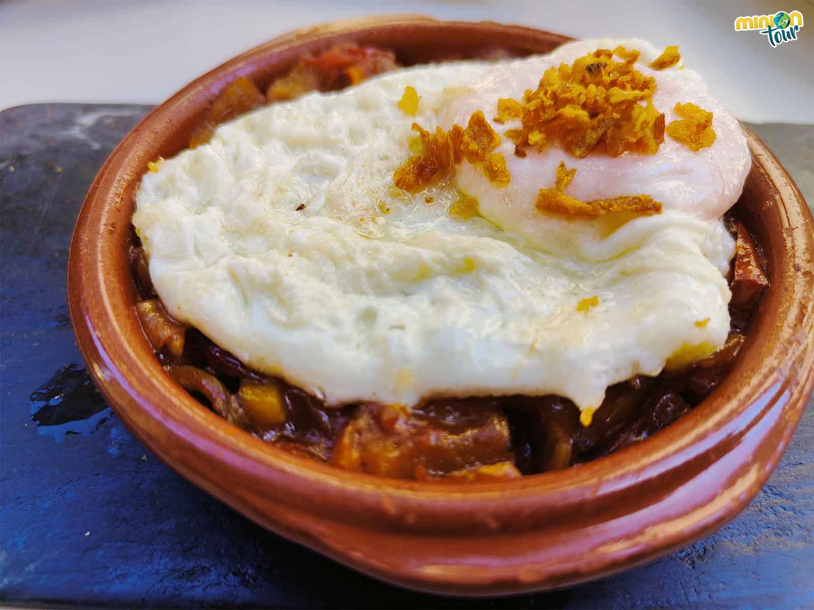 Tapa de pisto manchego en Casa Povedano