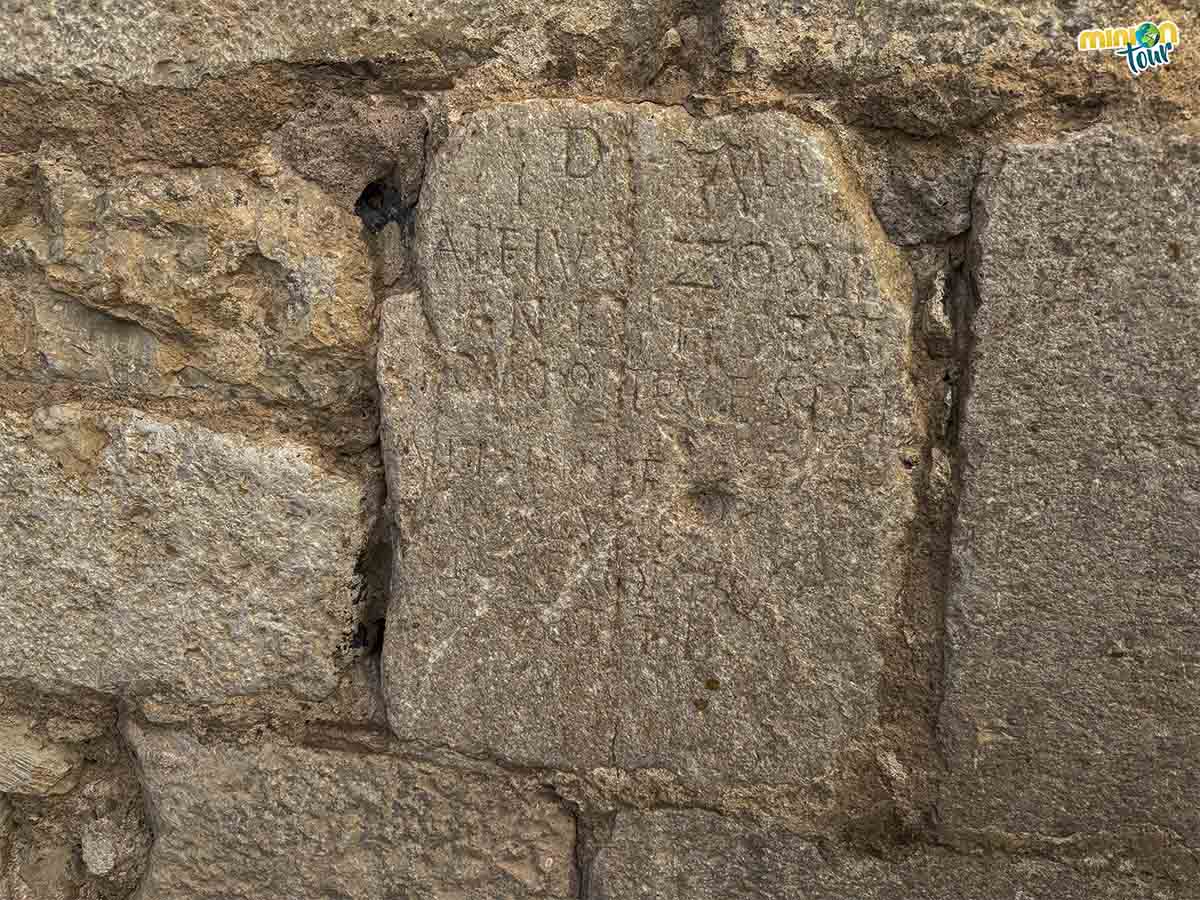Hemos encontrado el mensajito de un romano