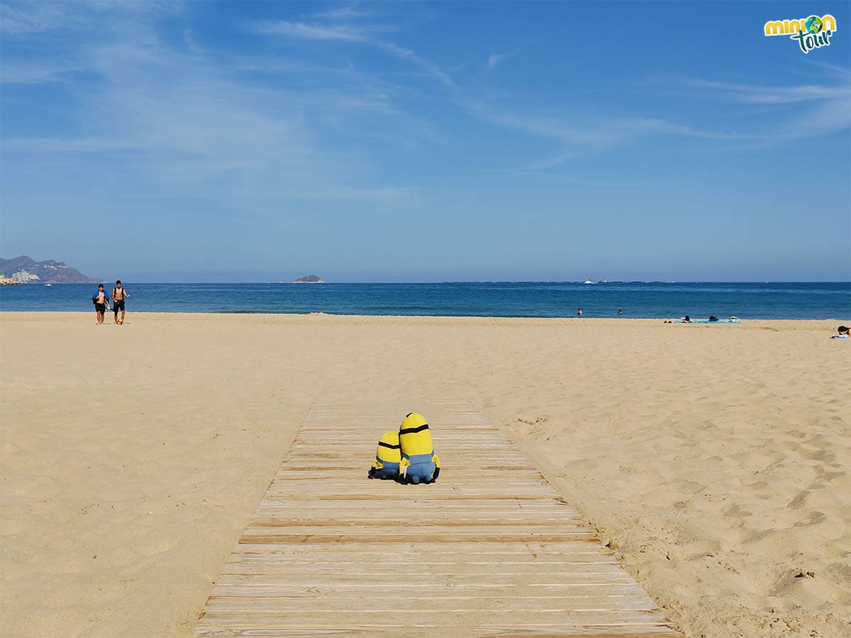Vamos a darnos un bañito en Playa Centro