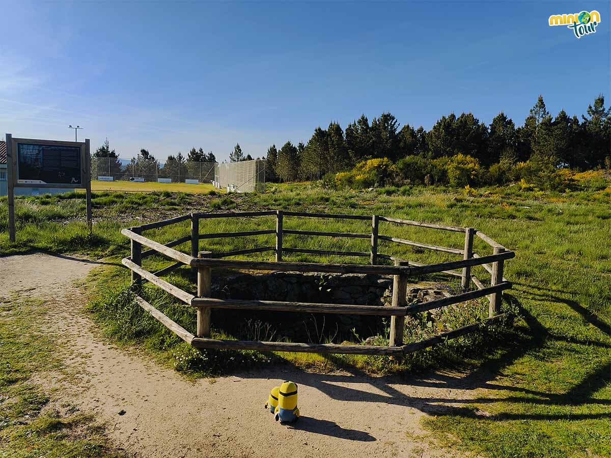 Cerca del Mirador de los Balcones de Madrid hay un foso de lobo