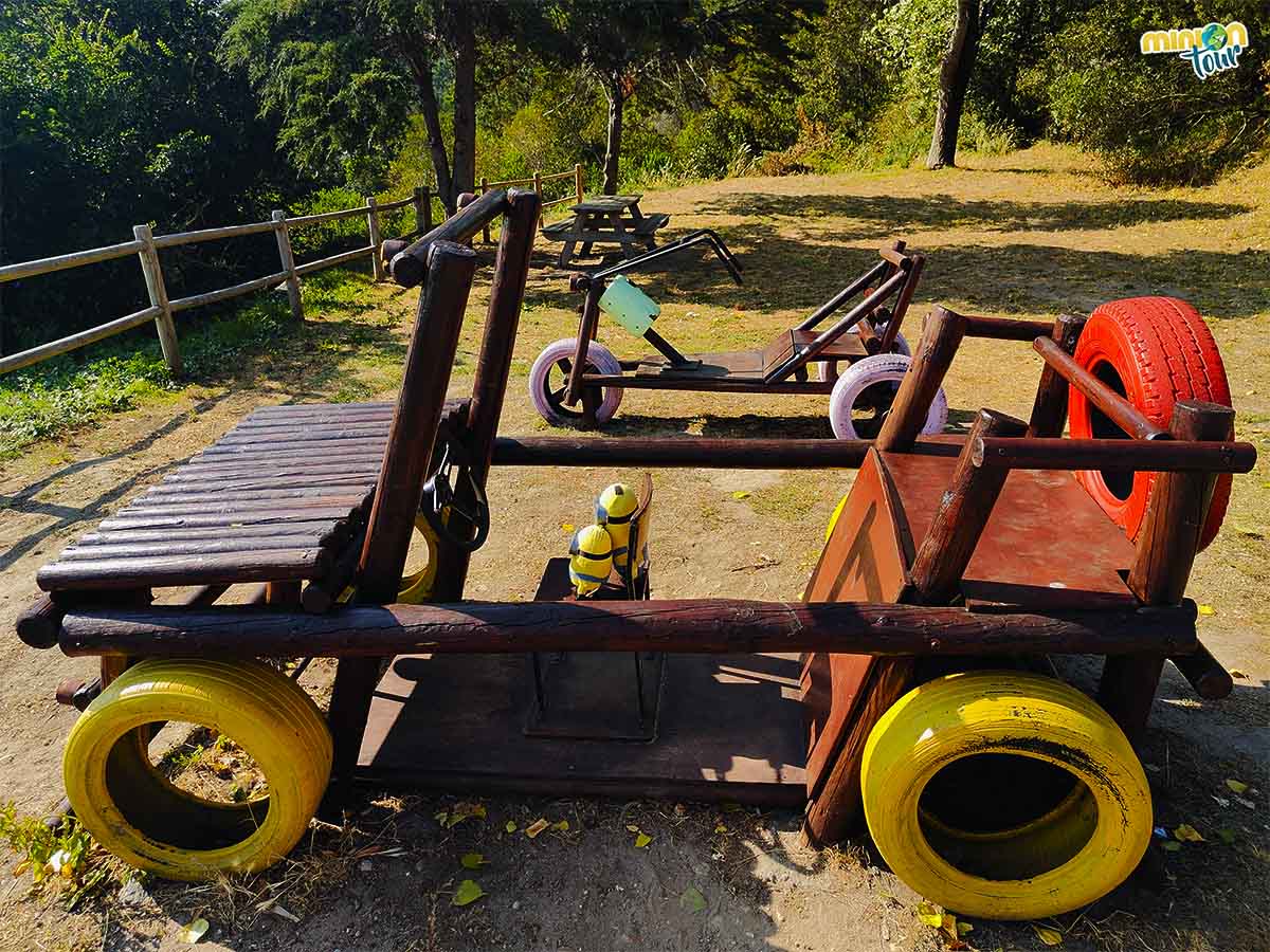 Hemos encontrado el troncomóvil de Pedro Picapiedra