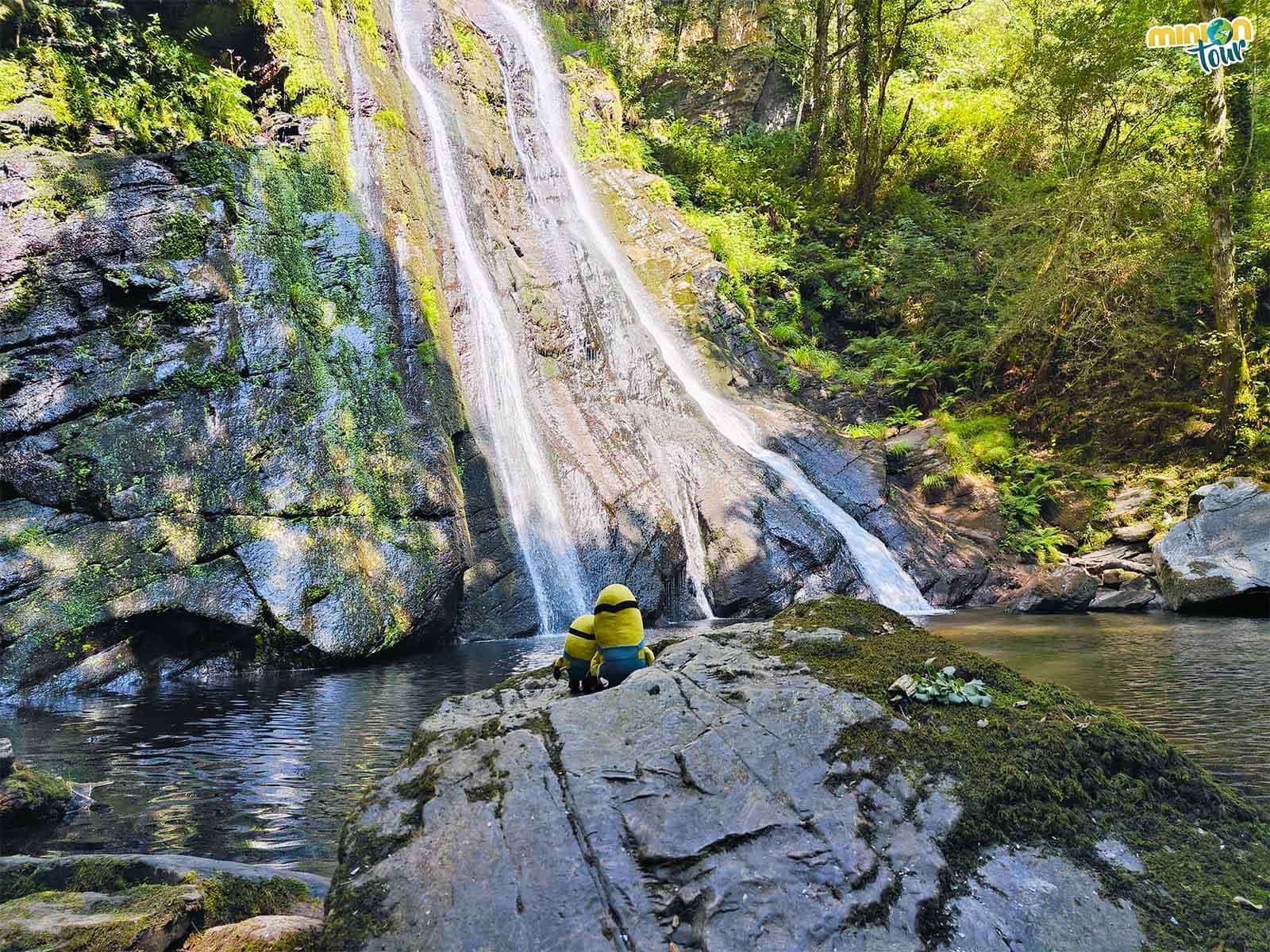 La Seimeira de Vilagocende, una cascada con leyenda en Galicia