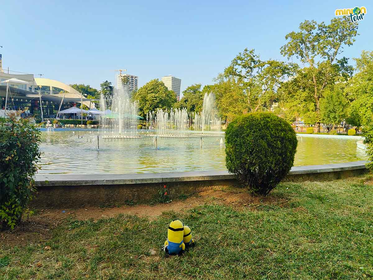En Tirana también hay parques chulos