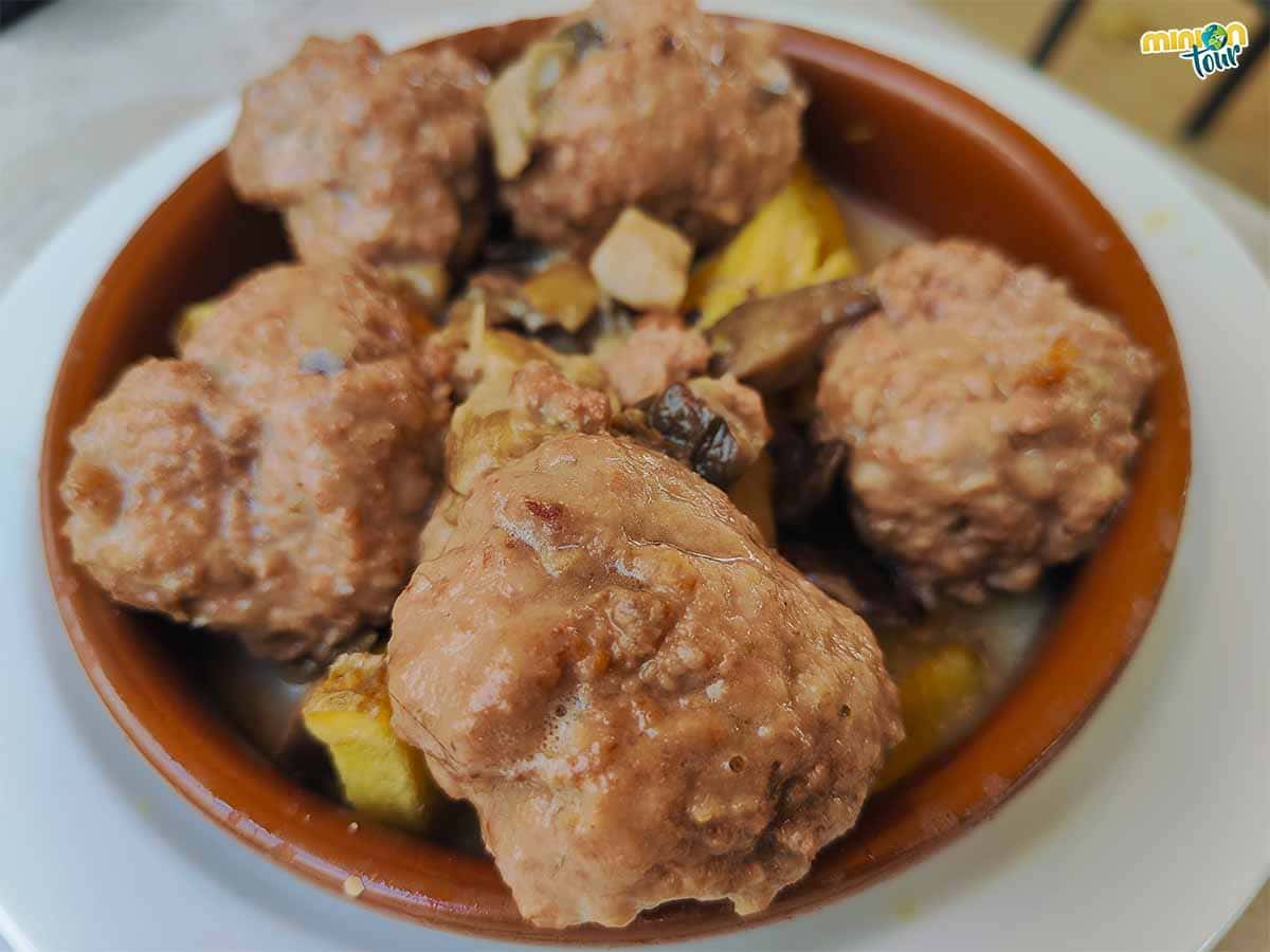 De las albóndigas no quedó ni una miguita