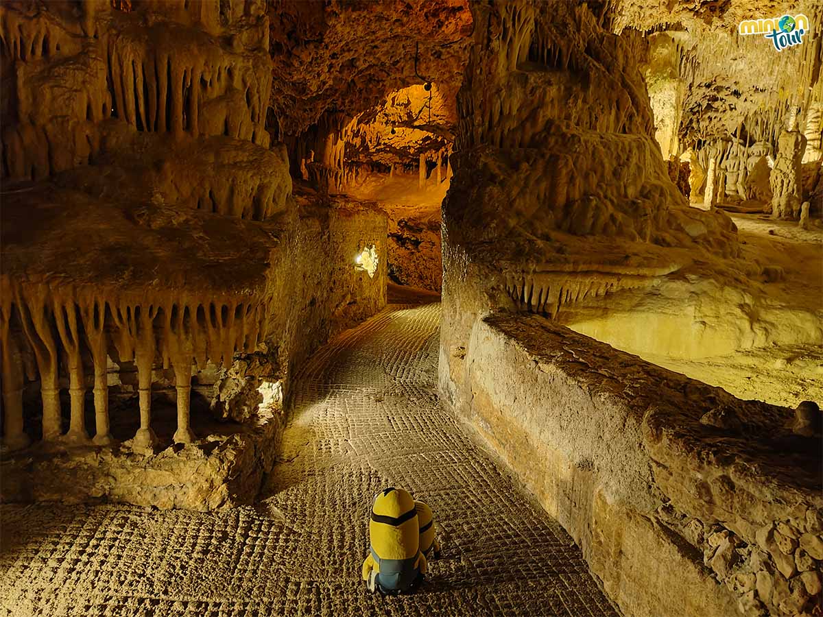 Así es la visita a las Cuevas dels Hams