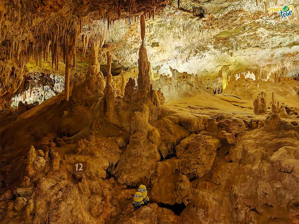 Así es el Palacio Imperial de las Cuevas dels Hams