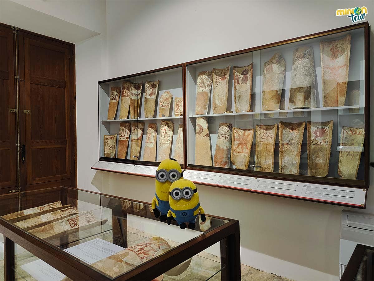 Las tejas pintadas de esta zona de Tramuntana son de lo más curiosas