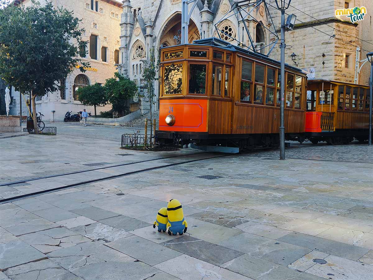 Nos hemos cruzado con el tranvía de Sóller