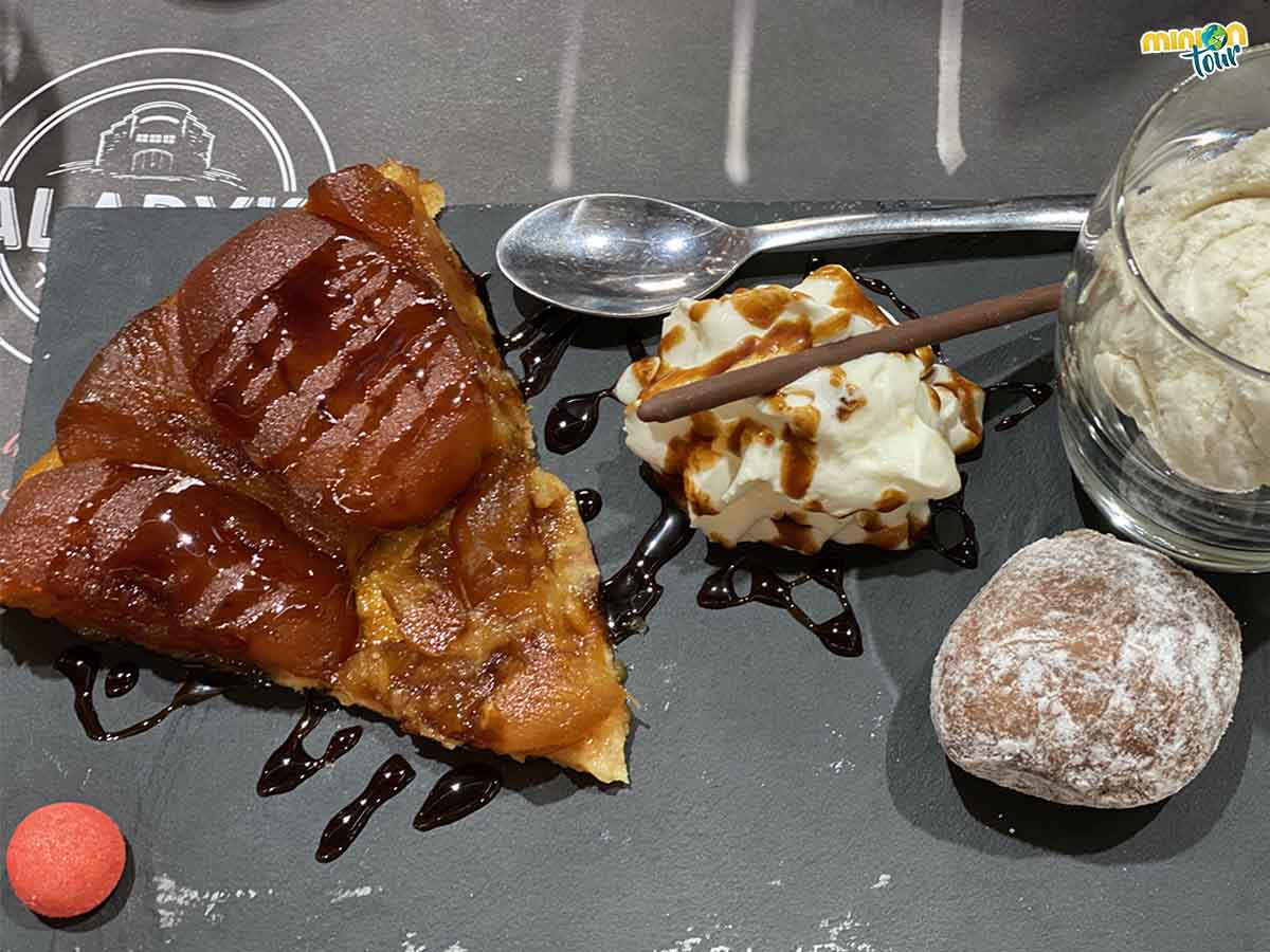 El postre de La Plancha de Flo está riquísimo