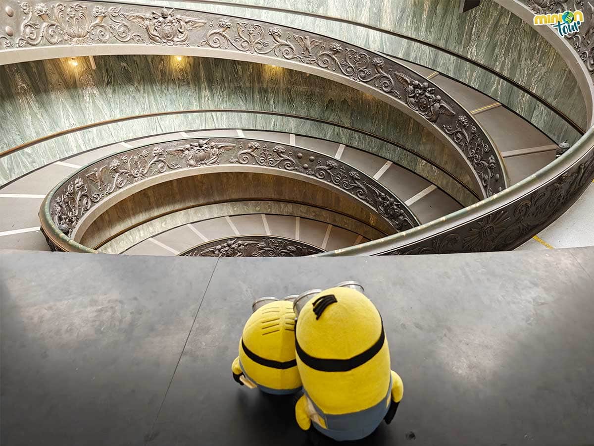 La escalera helicoidal es uno de los rincones más chulos de los Museos Vaticanos