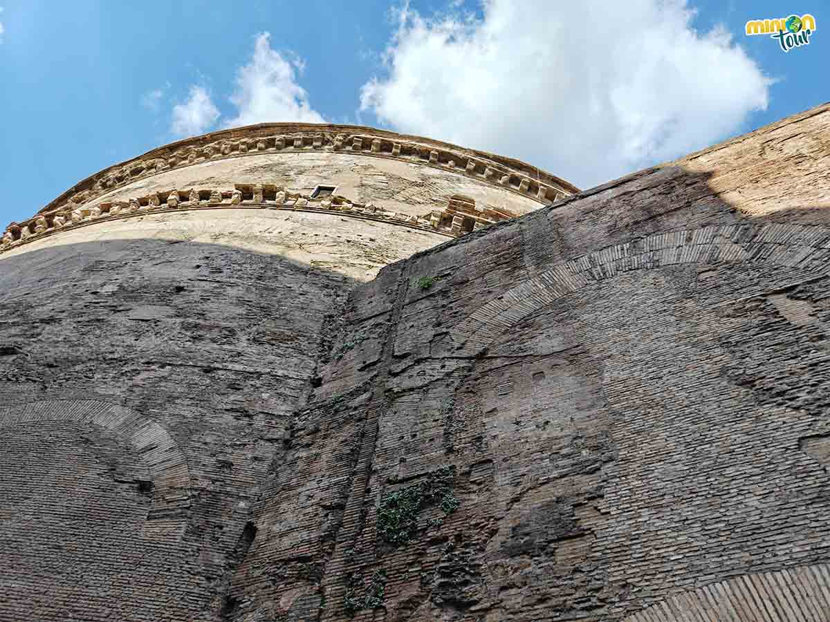 Aquí se ve claramente donde empieza la Basílica de Neptuno