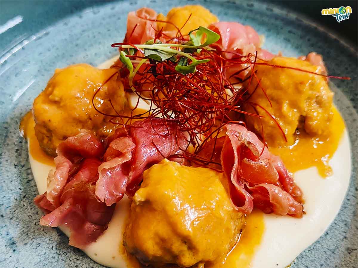 La sidrería El Requexu es otro de los sitios donde comer en Gijón