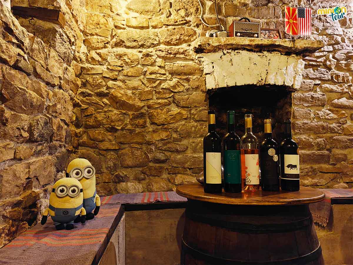 Nosotros decidimos hacer la cata de 5 vinos en la bodega Arabeska