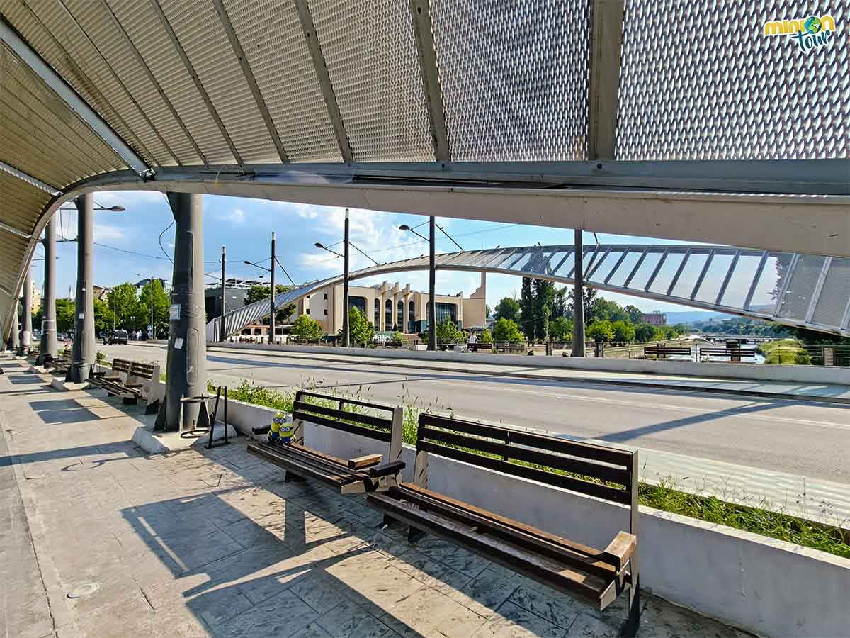 Este puente estaba cerrado por la policía