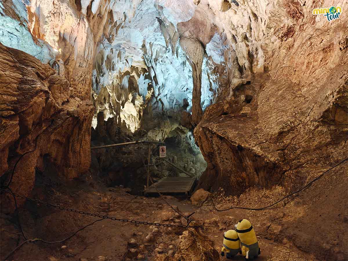 Esta cueva es otro de los sitios que ver en Kosovo