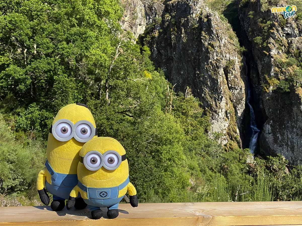 El mirador de la cascada de Pitões das Júnias mola mucho