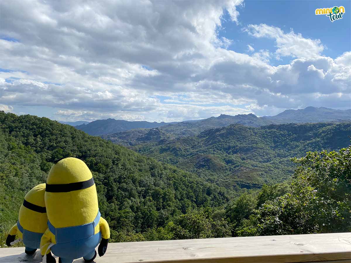 Estas son las vistas desde el mirador de la cascada de Pitões das Júnias