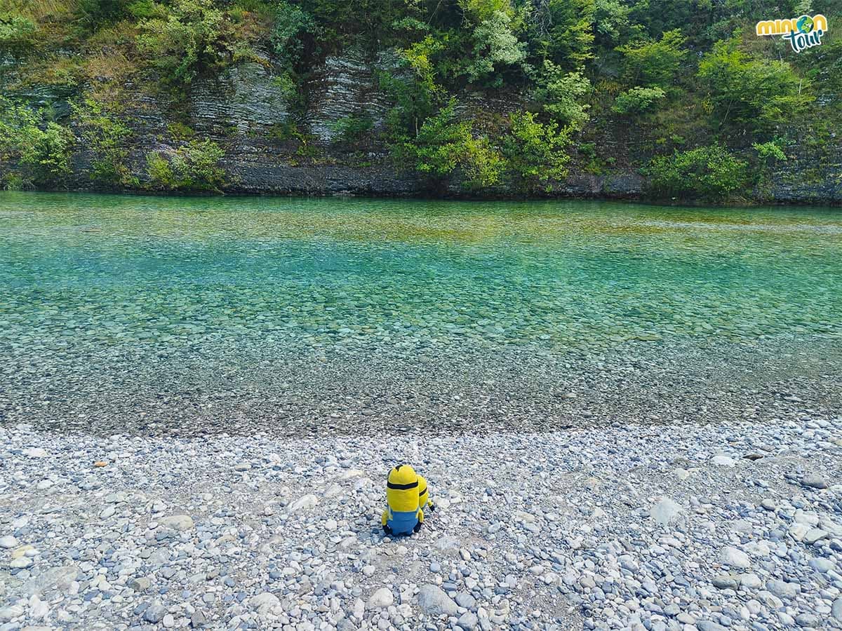 Vamos a bañarnos en el río Shala