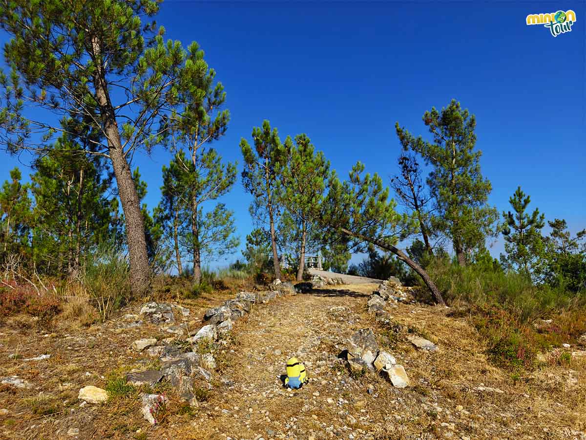 Ahora vamos al Mirador Serra de Penas
