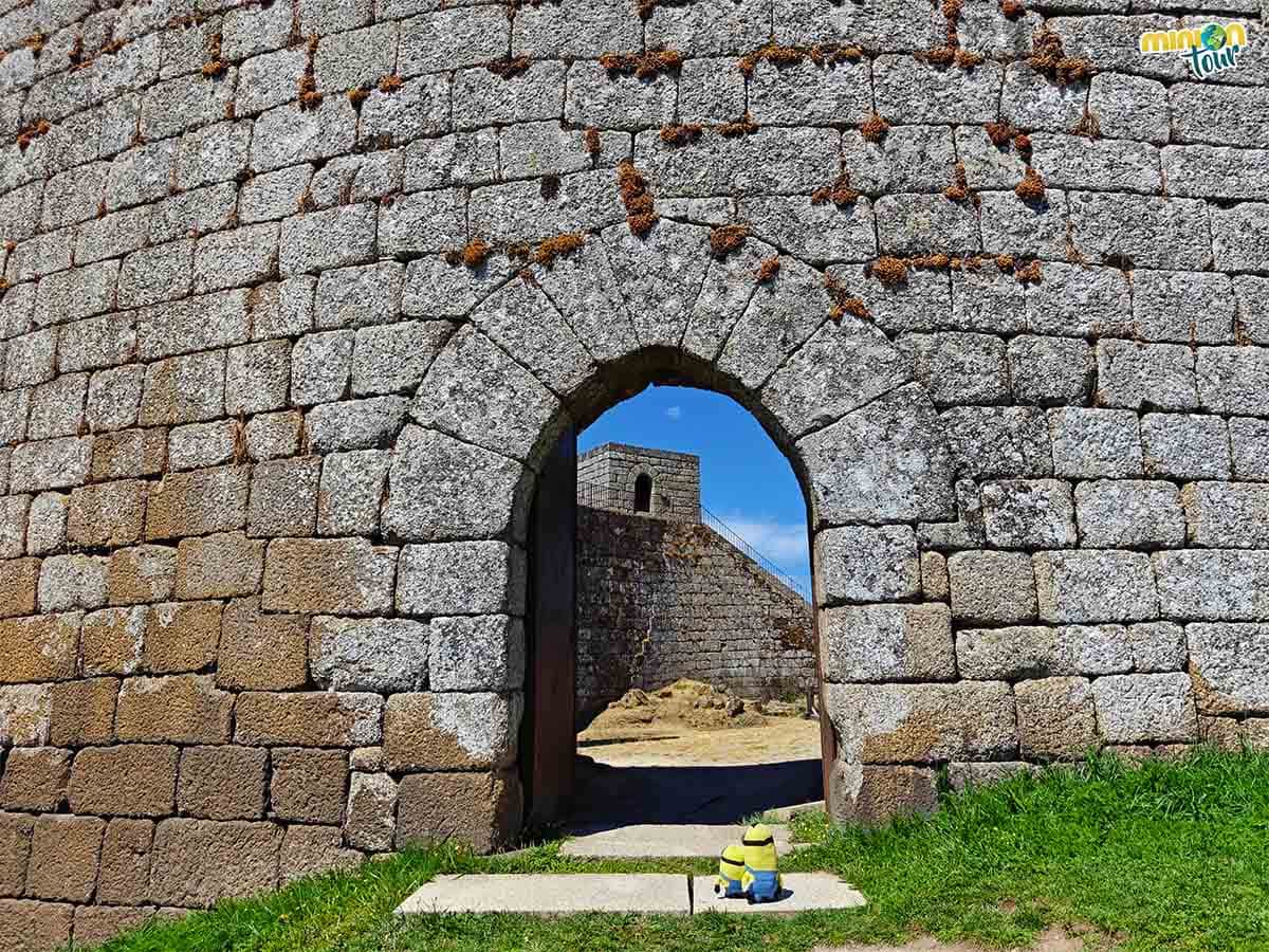 La puerta de este castillo siempre está abierta