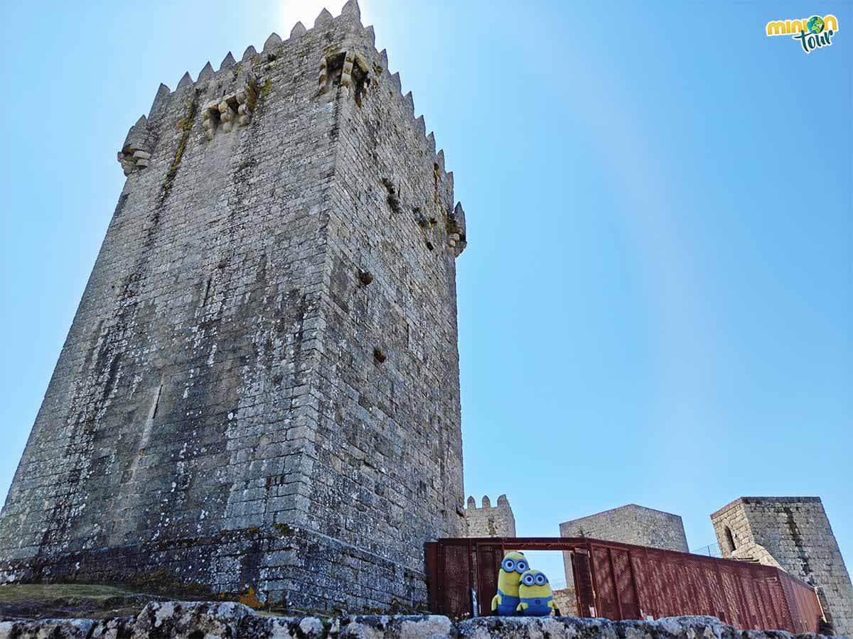 Esta puerta está abierta para nosotros