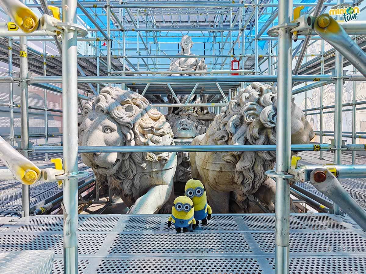 Visitamos la Fuente de Cibeles durante su restauración